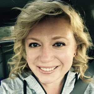 Meet your Posher, Jacqueline